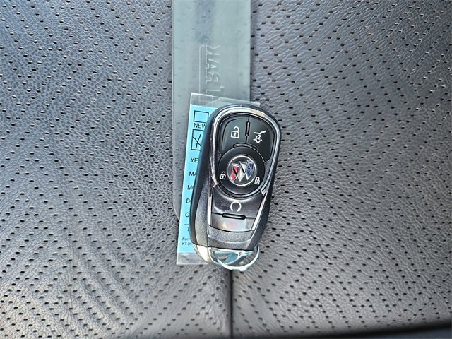 Certified 2022 Buick Encore GX Essence w/ Advanced Technology Package image 36