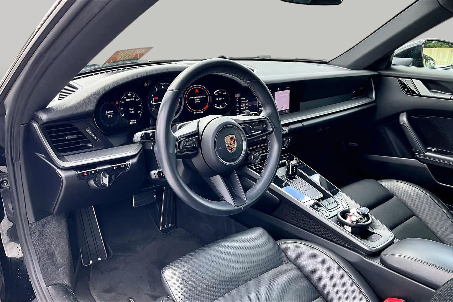 Used 2020 Porsche 911 Carrera RWD image 17