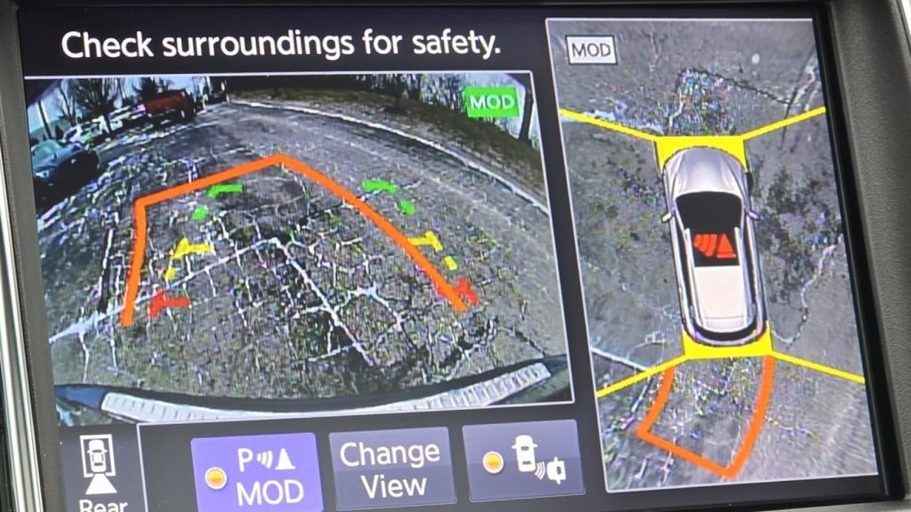 Used 2019 INFINITI QX50 Essential w/ Sensory Package image 5