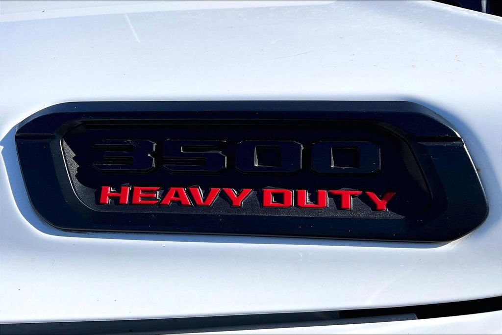 Used 2022 RAM 3500 Big Horn w/ Night Edition image 24