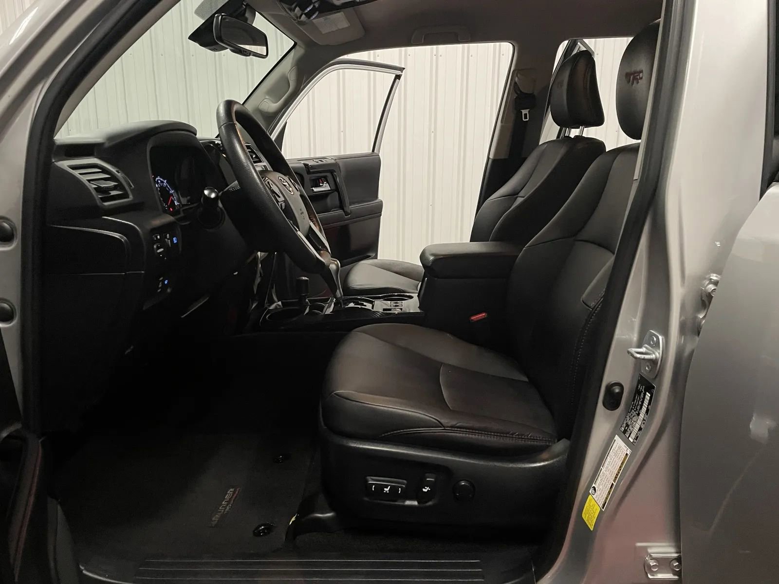 Used 2022 Toyota 4Runner TRD Off-Road Premium image 36