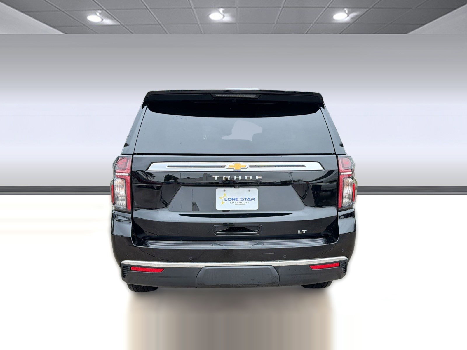 Used 2024 Chevrolet Tahoe LT w/ Luxury Package RWD image 9