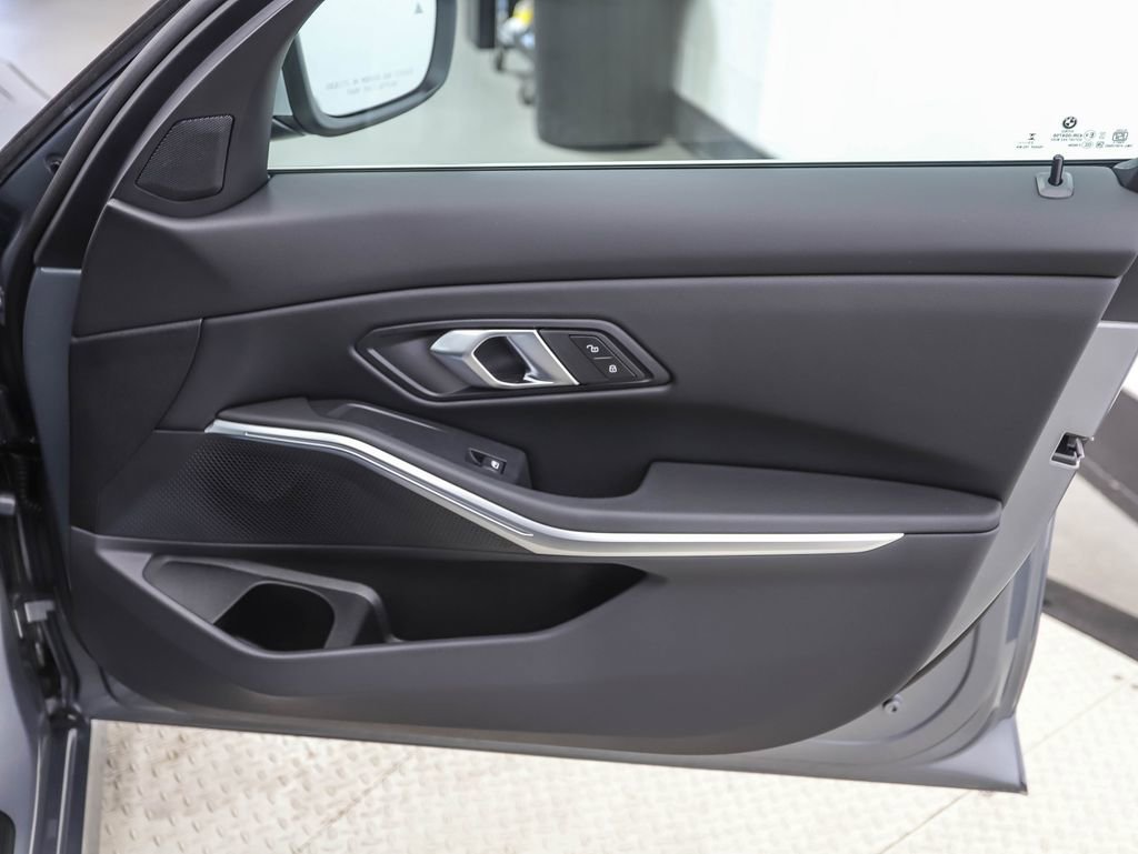 New 2026 BMW 330i xDrive Sedan w/ Convenience Package image 30