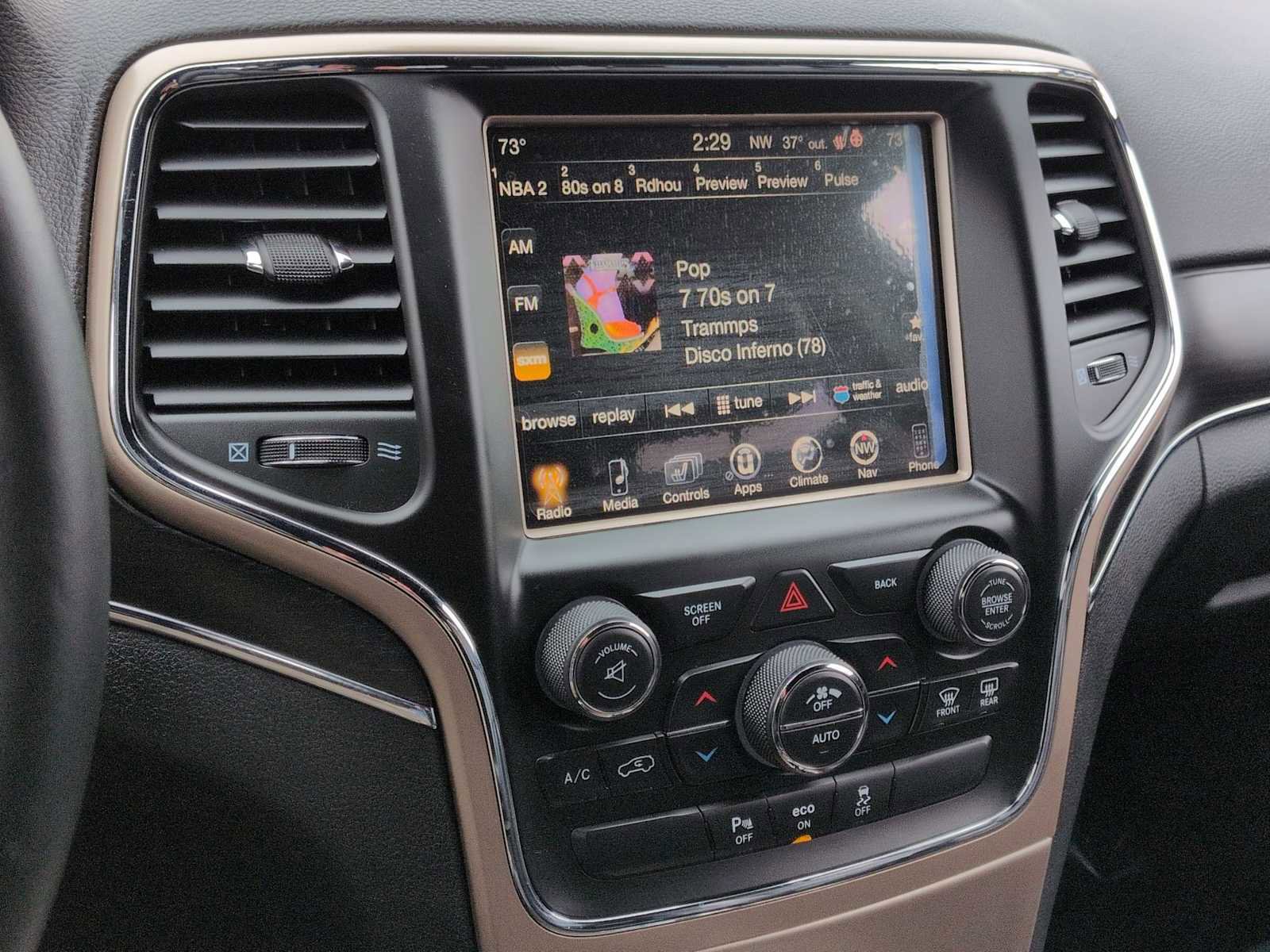 Used 2015 Jeep Grand Cherokee Limited image 30