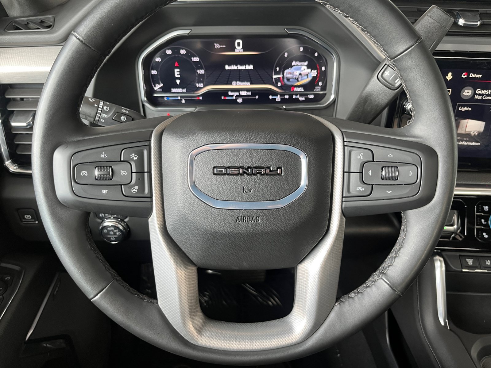 Used 2024 GMC Sierra 2500 Denali w/ Technology Package AWD/4WD image 9