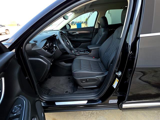 Used 2023 Buick Envision Avenir image 9