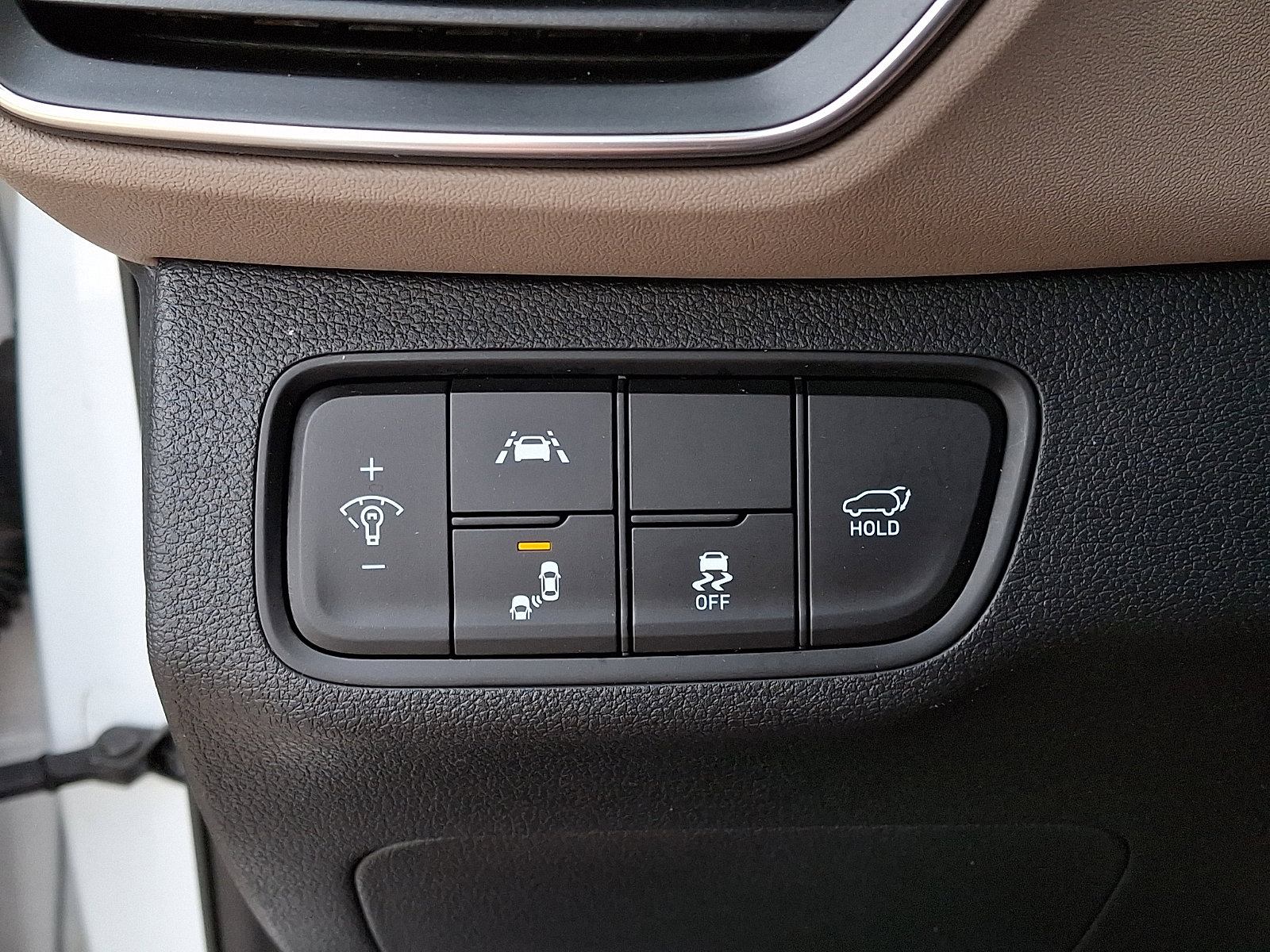 Used 2020 Hyundai Santa Fe SEL w/ Convenience + Premium Package FWD image 26