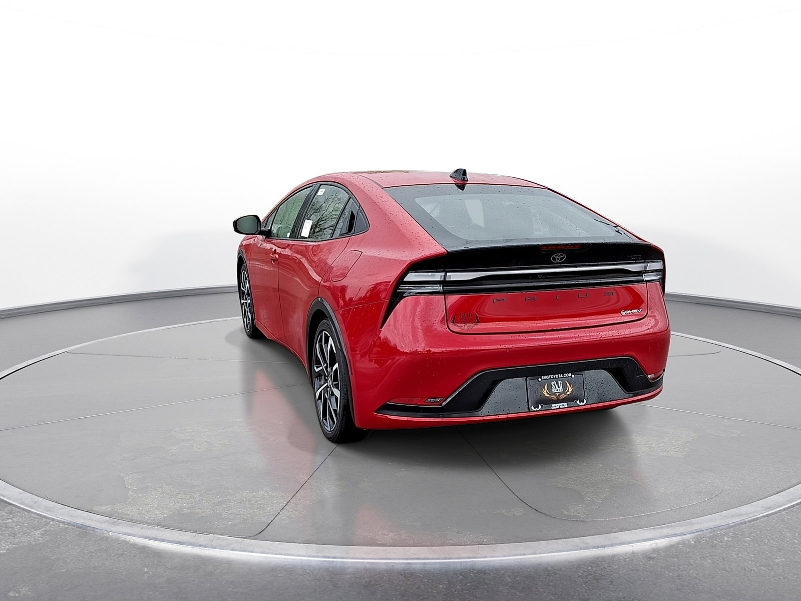 New 2026 Toyota Prius Plug-In Hybrid FWD image 6