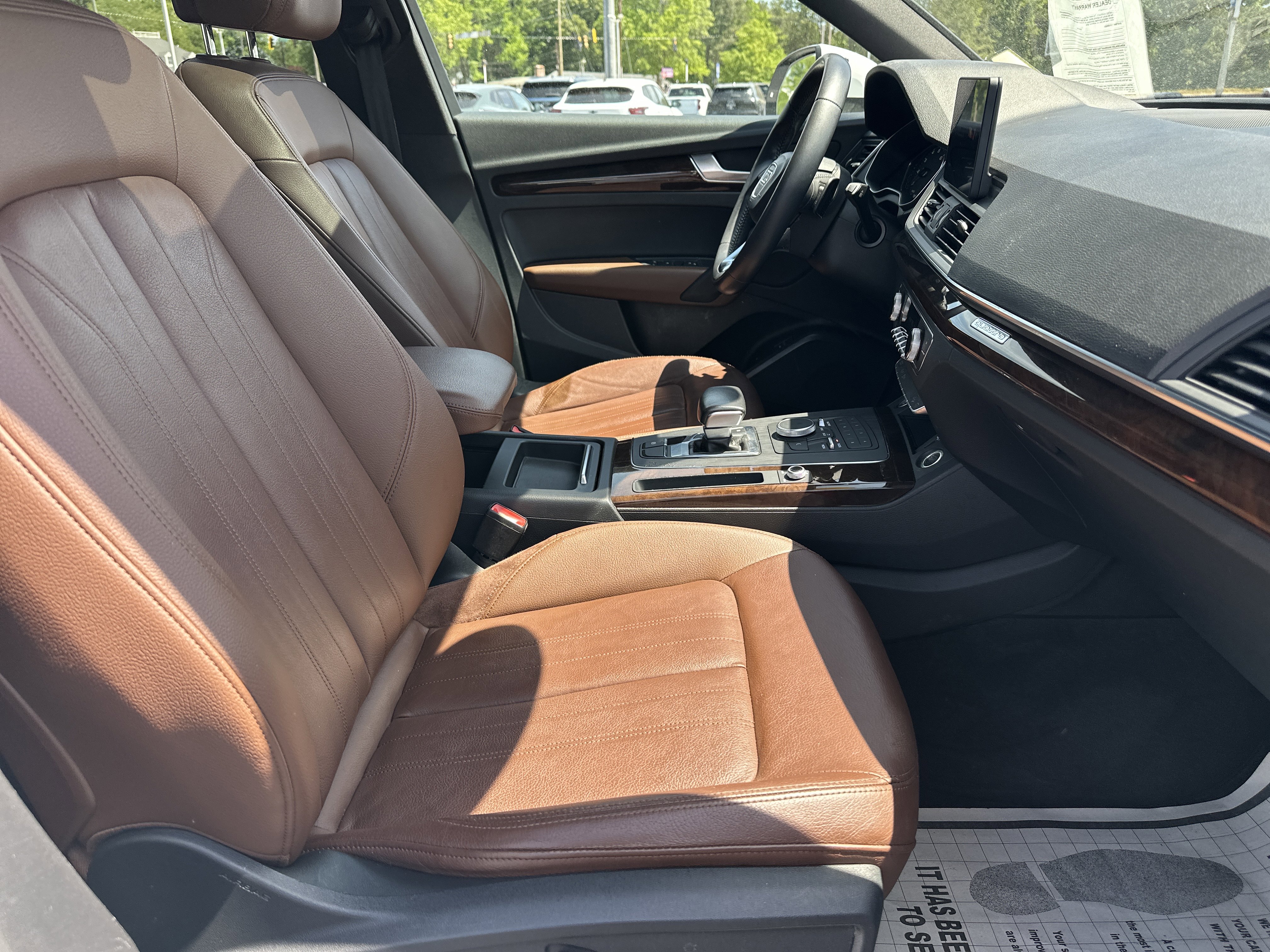 Used 2019 Audi Q5 2.0T Premium w/ Convenience Package image 14