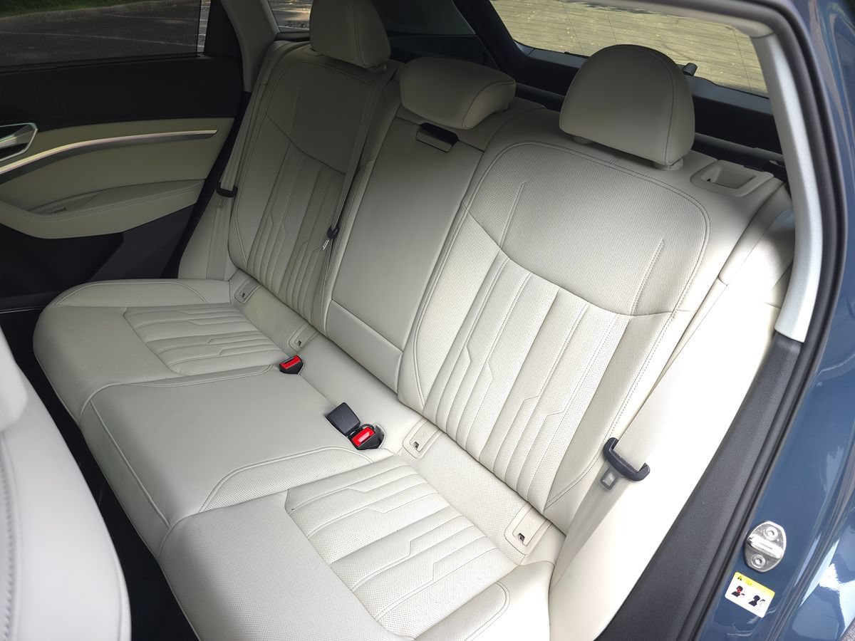 Used 2024 Audi Q8 e-tron Prestige w/ Prestige Package AWD/4WD image 16