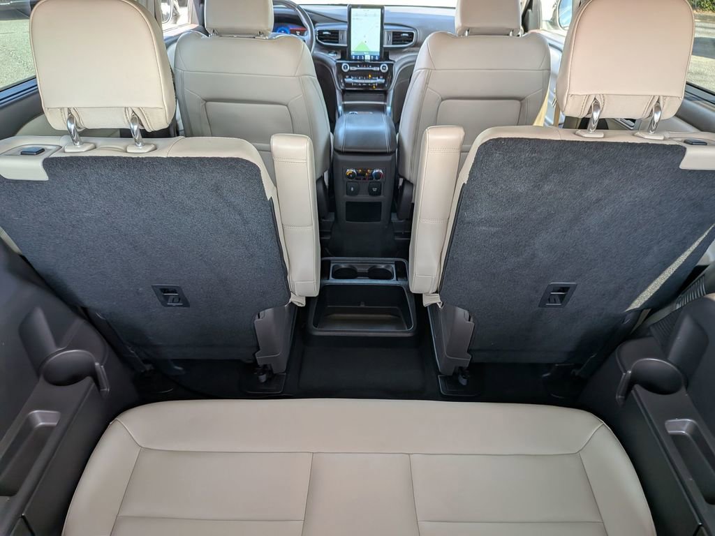 Used 2021 Ford Explorer Platinum w/ Equipment Group 601A image 28