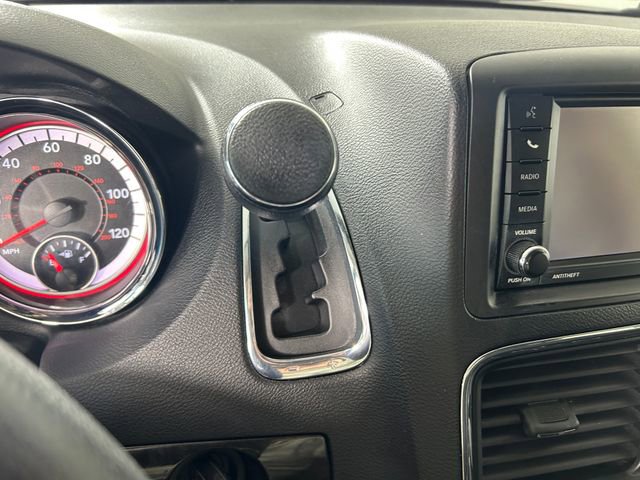 Used 2017 Dodge Grand Caravan SE w/ Power Window Group image 20