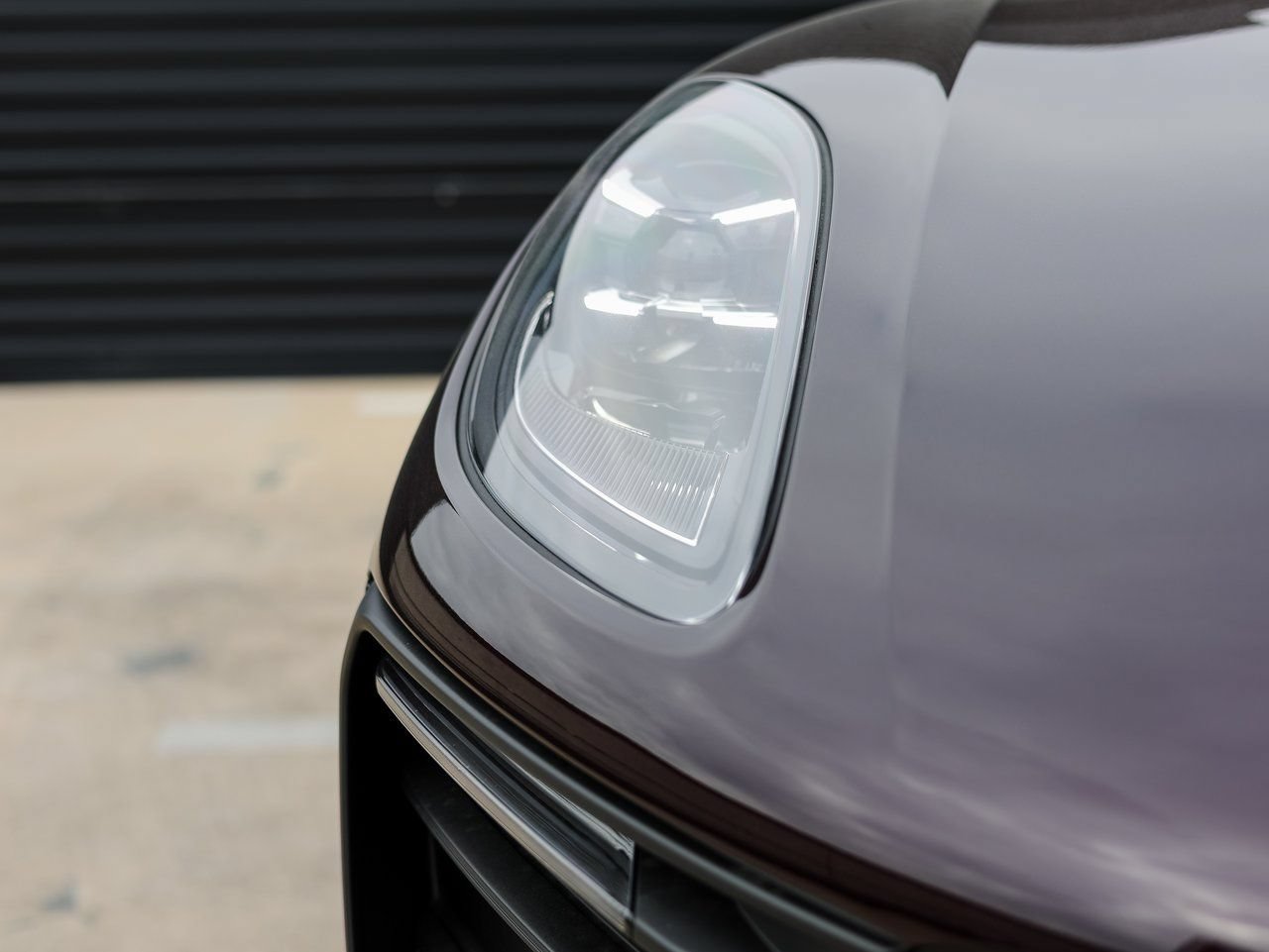 Certified 2026 Porsche Macan AWD/4WD image 13