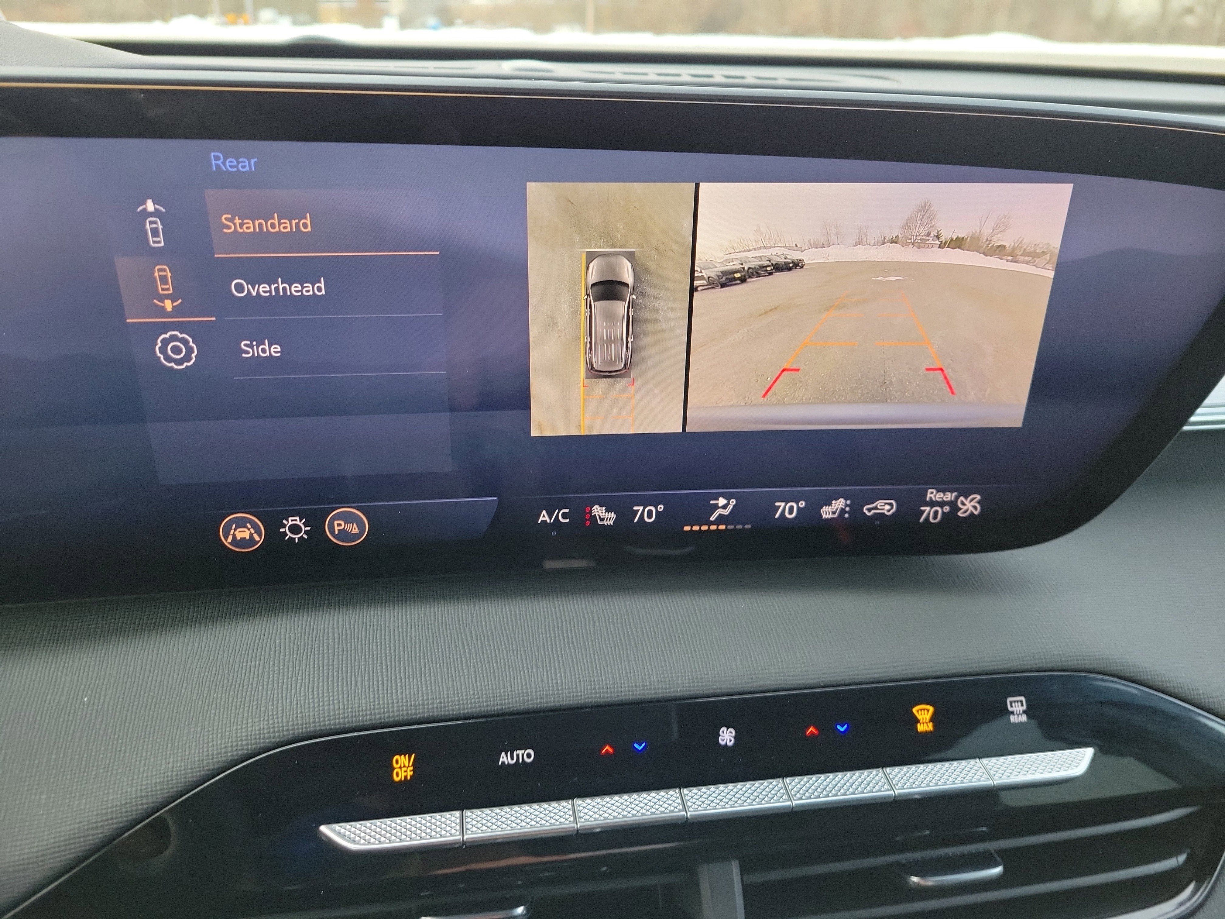 Certified 2025 Buick Enclave Preferred image 27