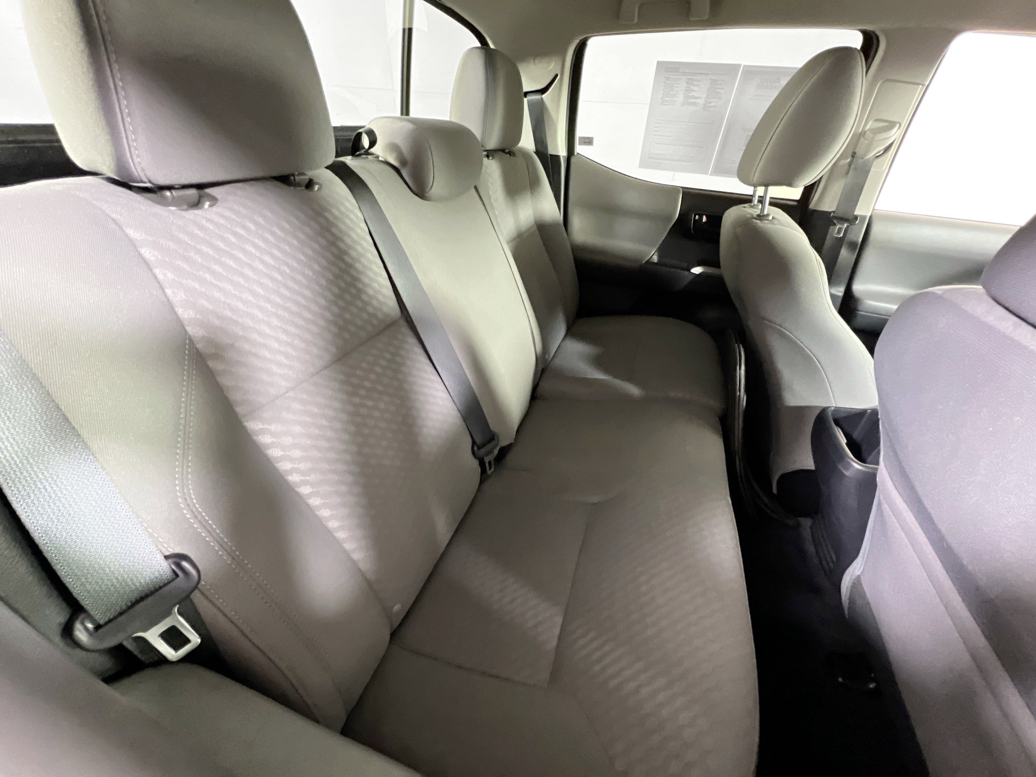 Used 2022 Toyota Tacoma SR5 image 24