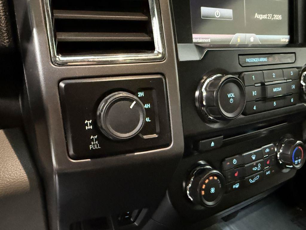 Used 2015 Ford F150 XLT w/ Equipment Group 302A Luxury AWD/4WD image 22