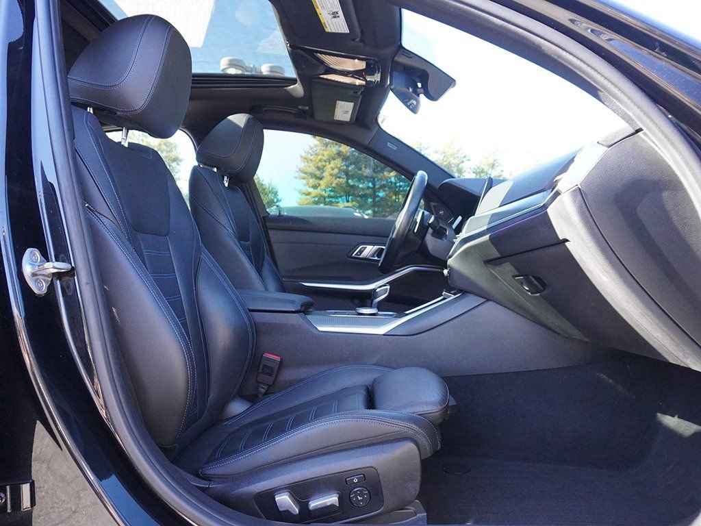 Used 2021 BMW M340i xDrive w/ Premium Package image 37