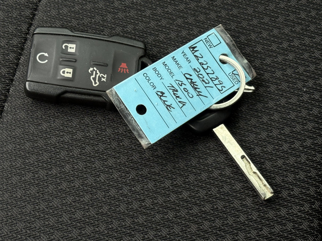 Used 2021 Chevrolet Silverado 1500 Custom image 27