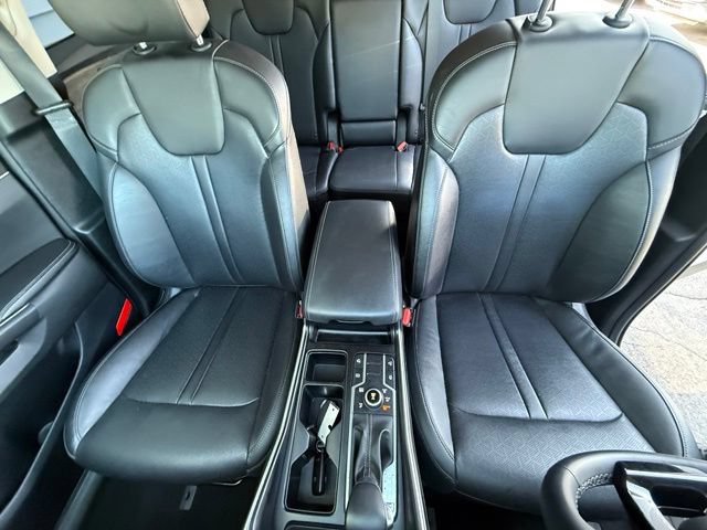 Used 2023 Kia Sorento S w/ Panoramic Sunroof Package AWD/4WD image 20