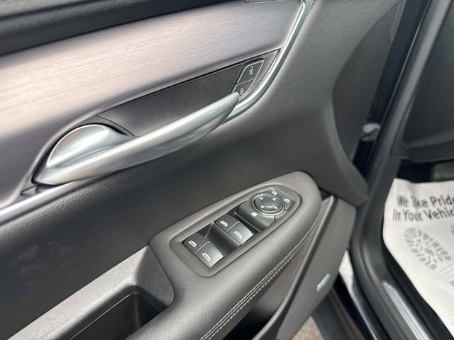 Certified 2024 Cadillac XT5 Luxury w/ LPO, Floor Liner Package AWD/4WD image 45