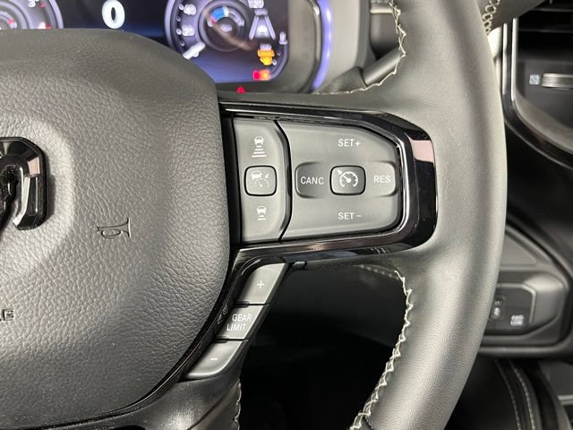 New 2026 RAM 2500 Limited AWD/4WD image 17
