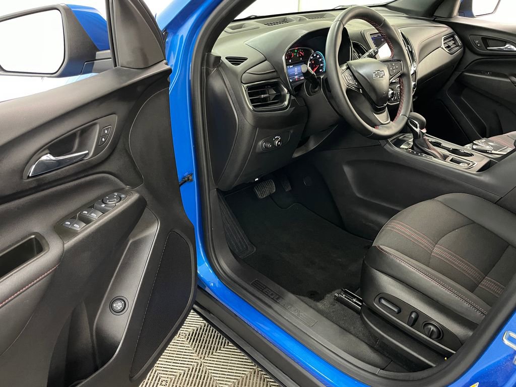 Used 2024 Chevrolet Equinox RS image 21