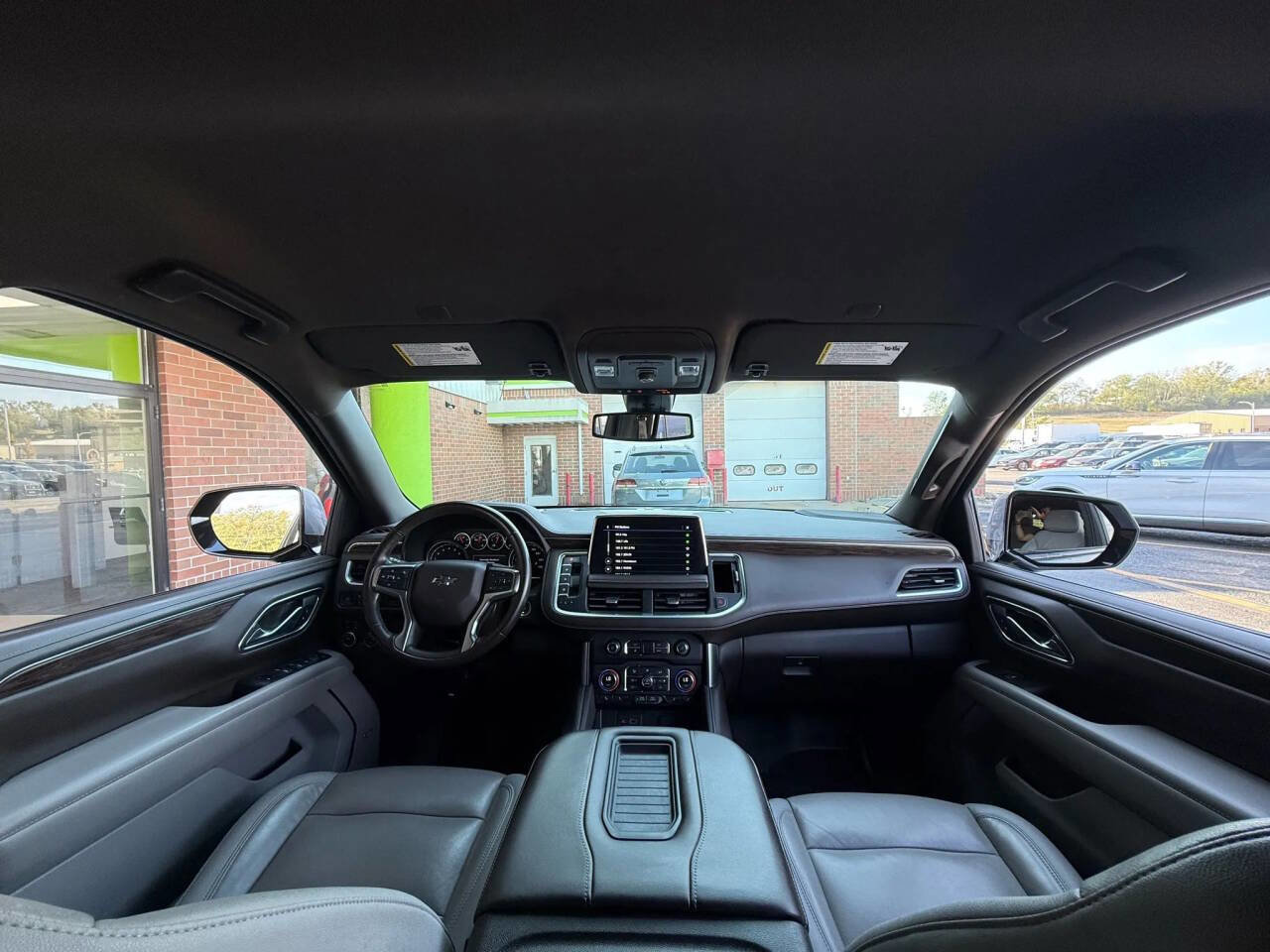 Used 2021 Chevrolet Tahoe Z71 image 33