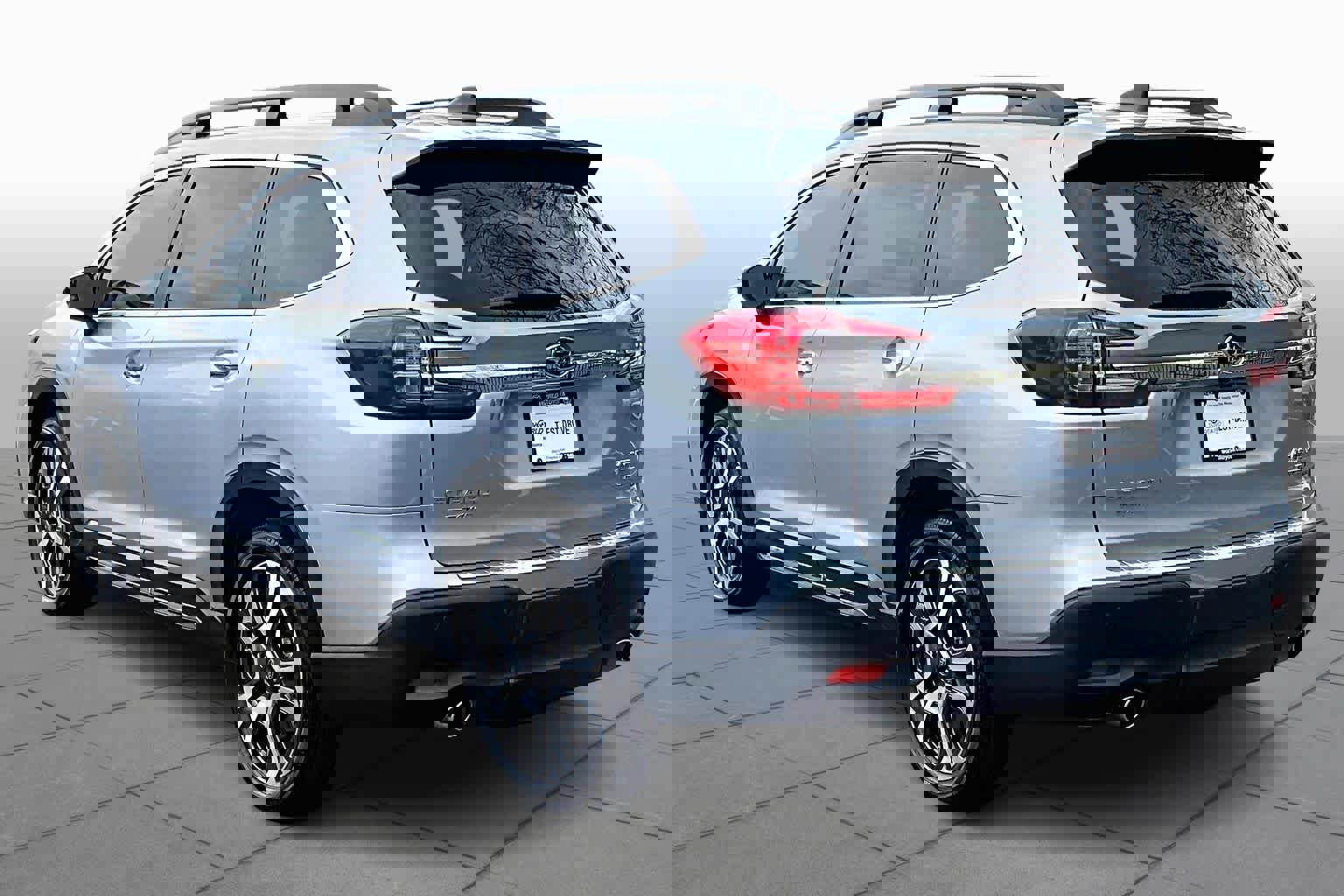 Used 2024 Subaru Ascent Touring image 12