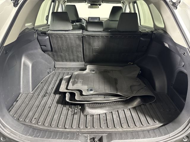 Used 2021 Toyota RAV4 XLE image 33