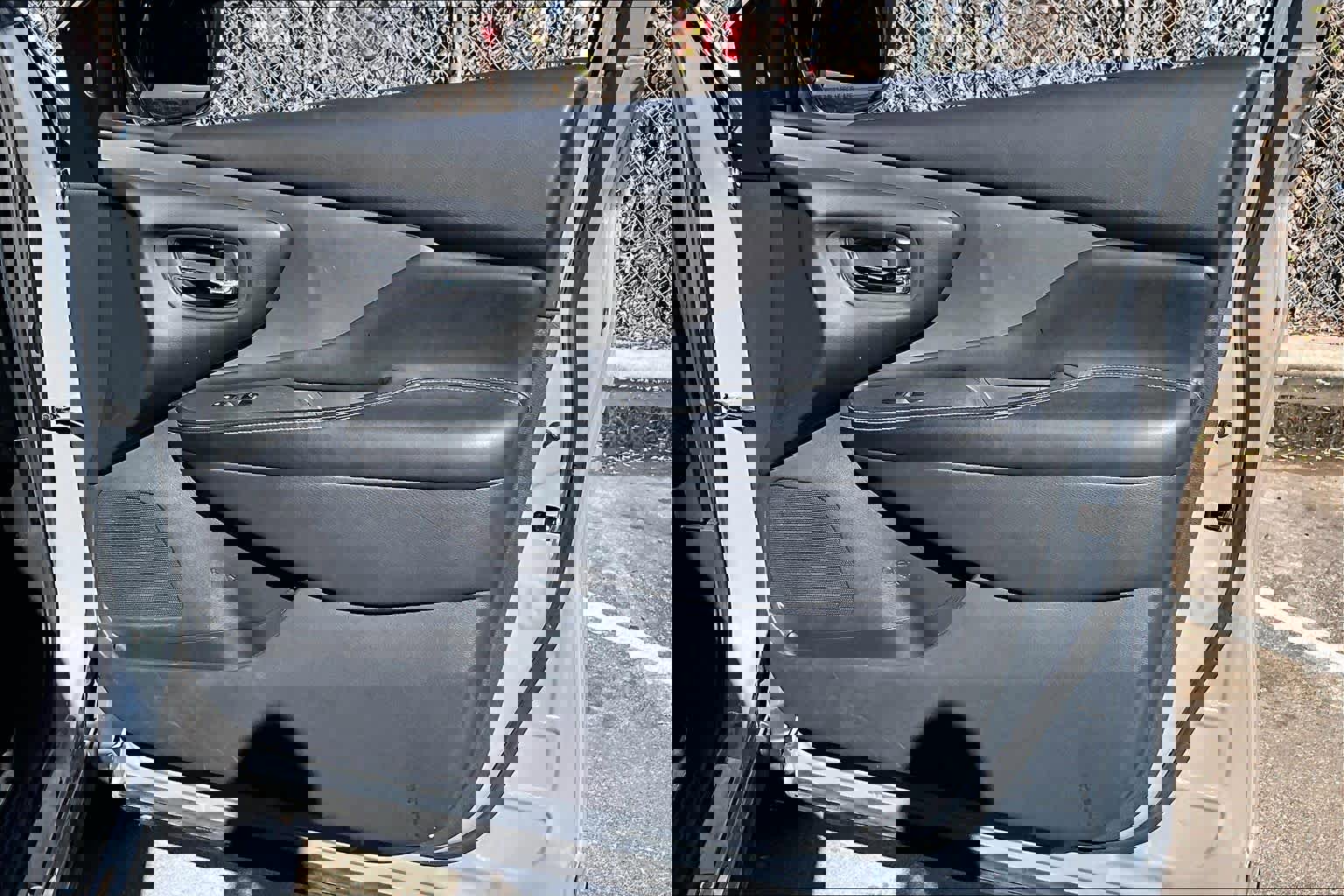 Certified 2024 Nissan Murano SV w/ SV Midnight Edition Package image 22