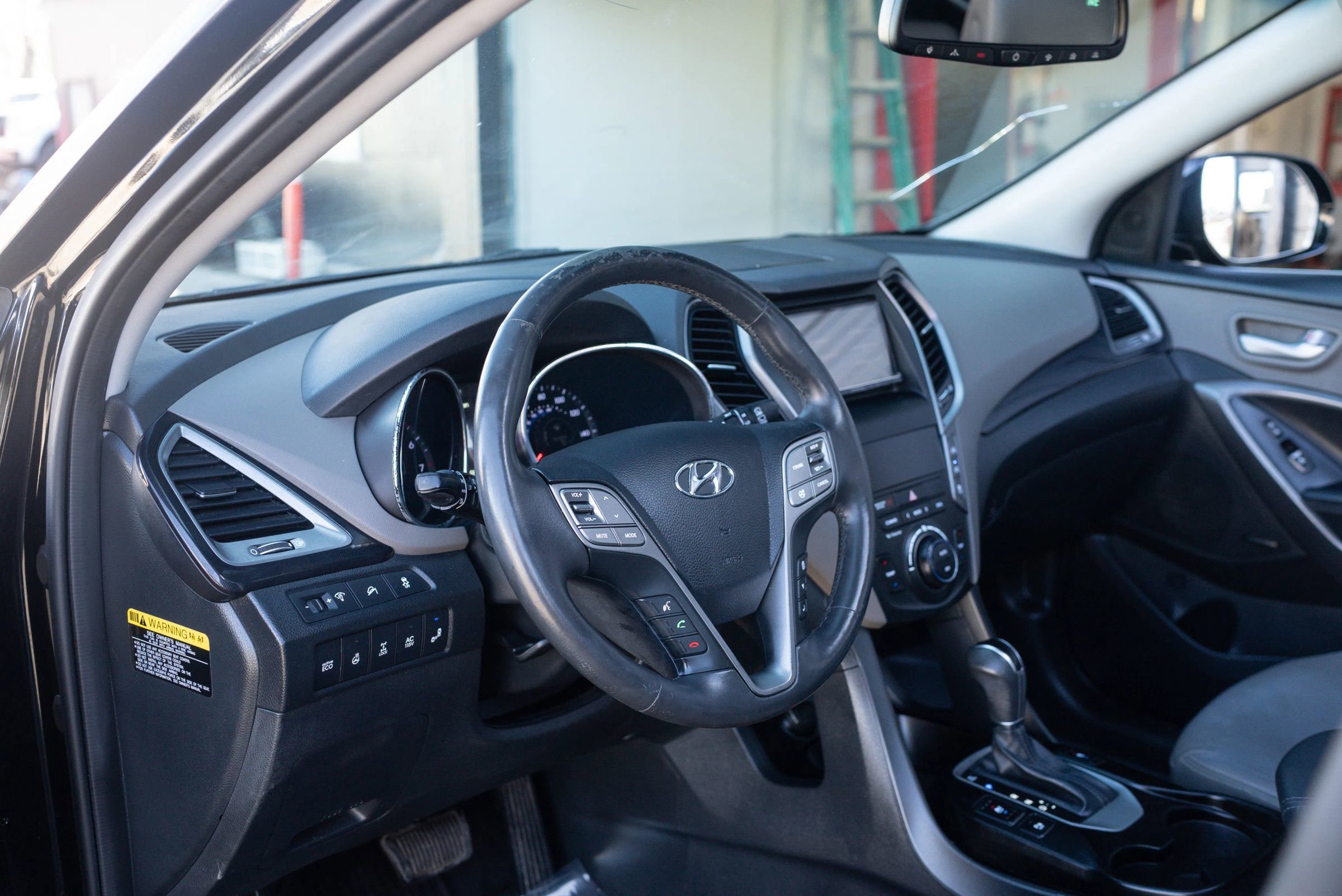 Used 2015 Hyundai Santa Fe GLS w/ Option Group 03 AWD/4WD image 15