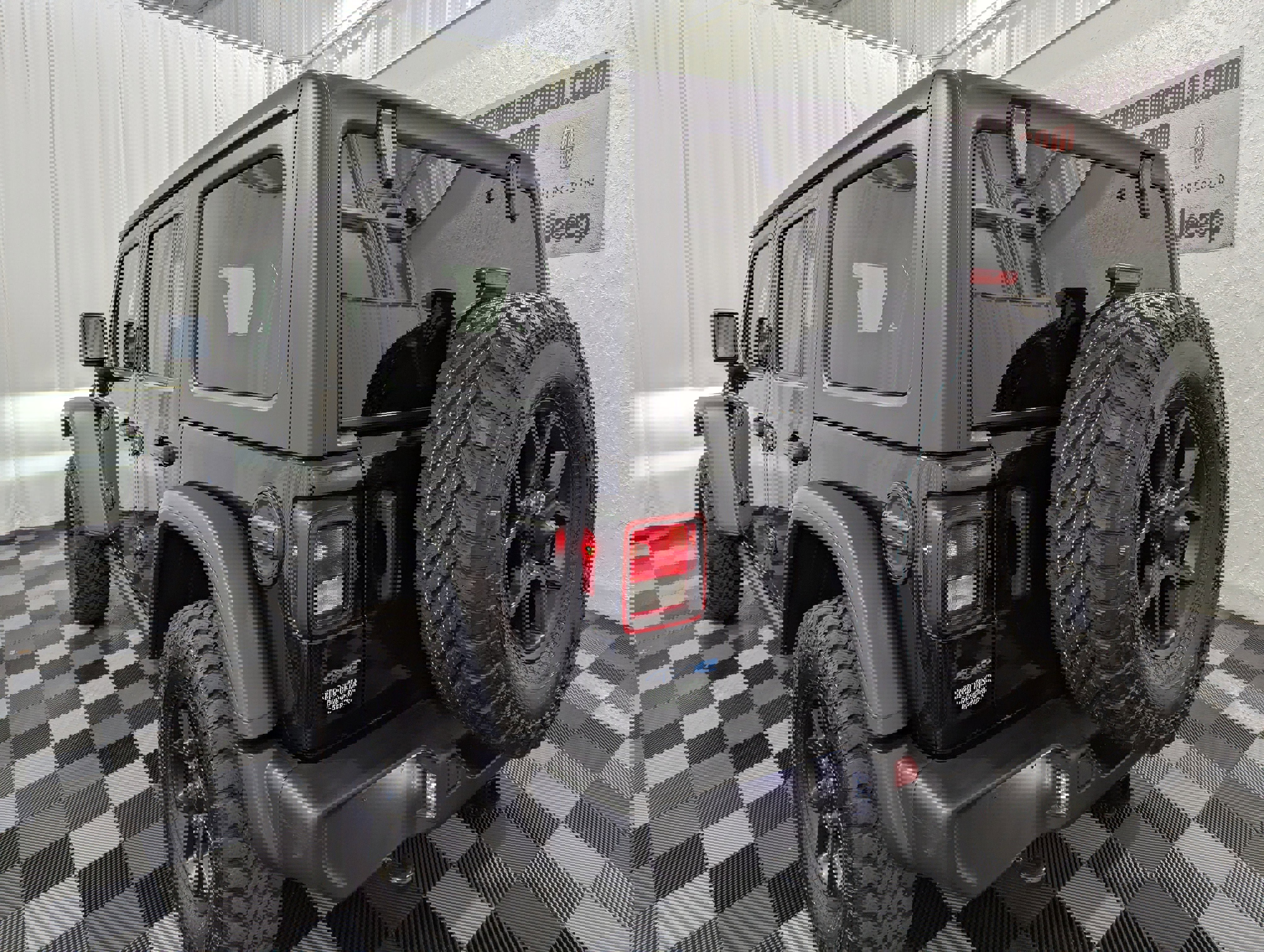 Used 2025 Jeep Wrangler Unlimited Sport S 4xe image 9