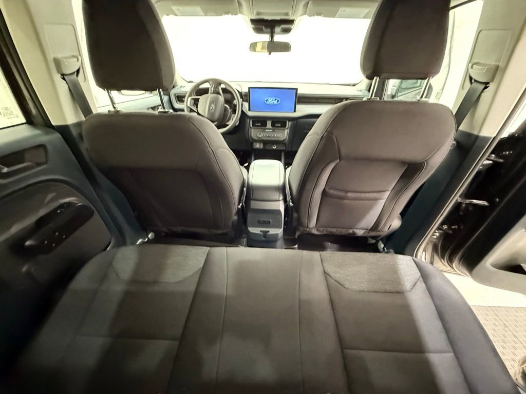 New 2025 Ford Maverick XL image 24