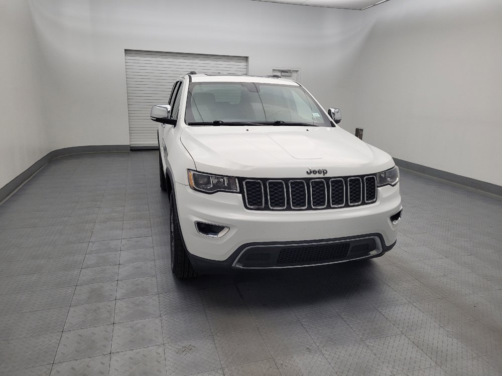 Used 2017 Jeep Grand Cherokee Limited AWD/4WD image 14