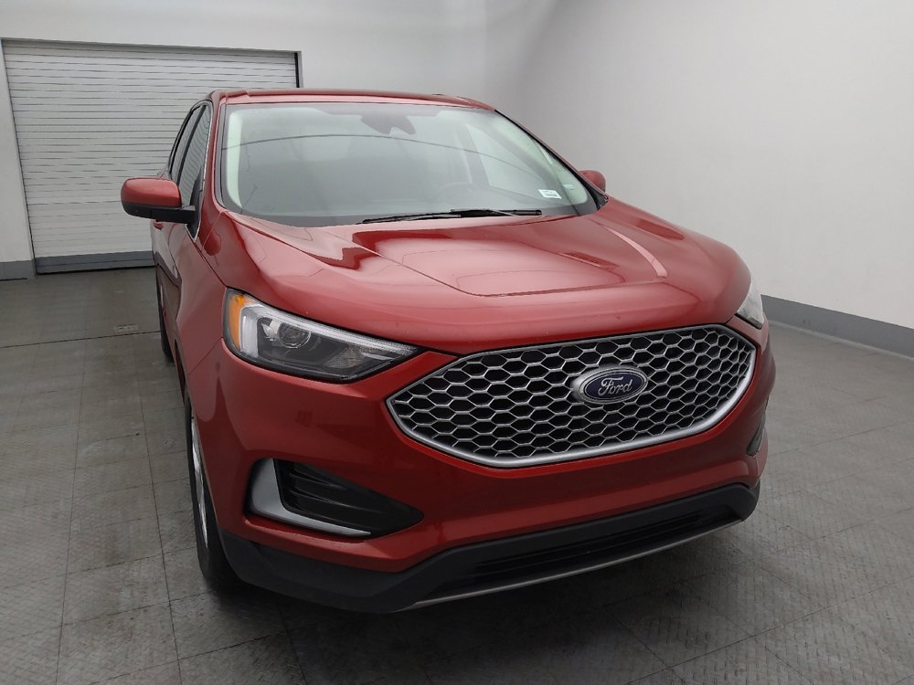 Used 2023 Ford Edge SEL image 14