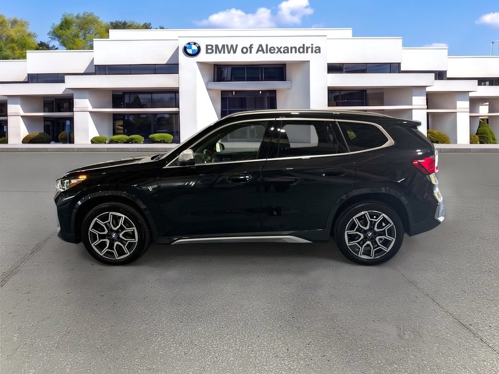Used 2023 BMW X1 xDrive28i w/ Premium Package AWD/4WD image 8