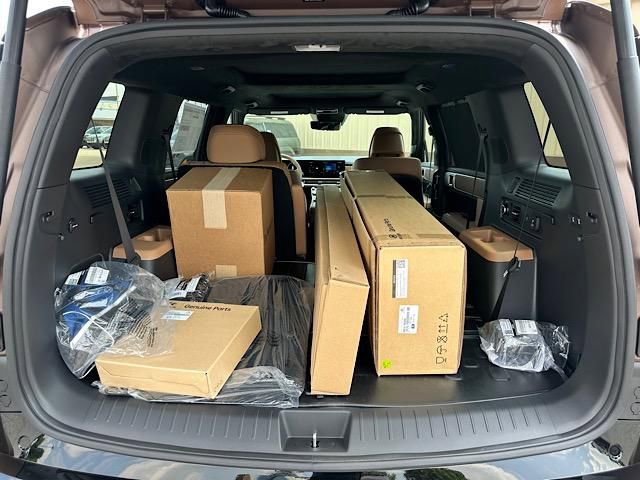 Used 2026 Hyundai Santa Fe Calligraphy image 7