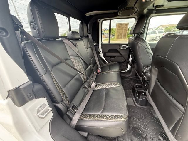 Used 2021 Jeep Gladiator Overland AWD/4WD image 13