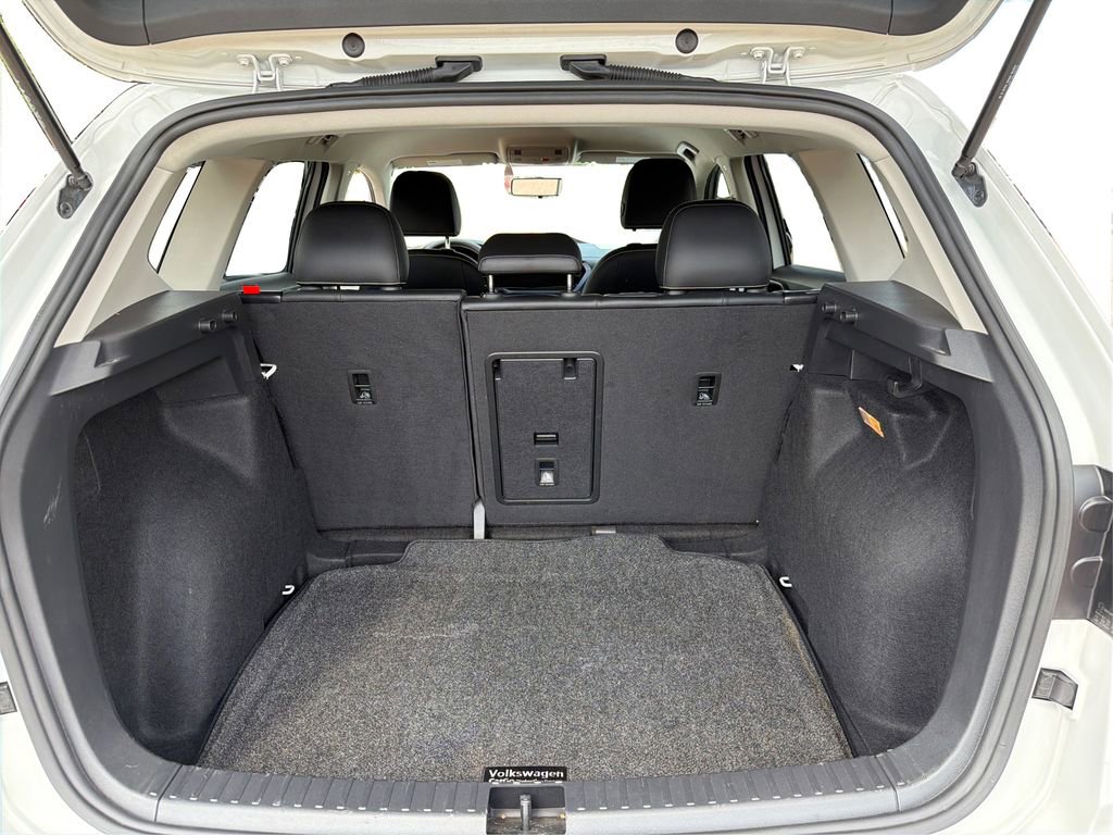 Used 2022 Volkswagen Taos SE image 13