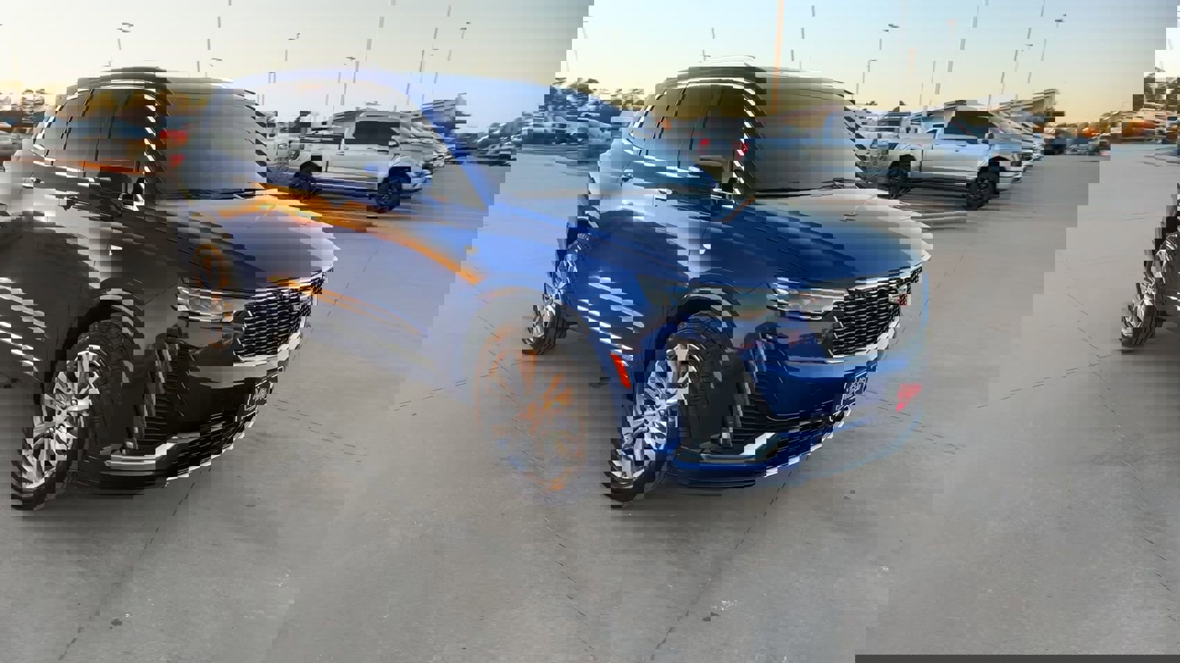 Used 2024 Cadillac XT6 Premium Luxury w/ Platinum Package image 3