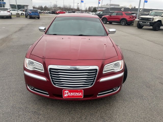 Used 2014 Chrysler 300 C image 3