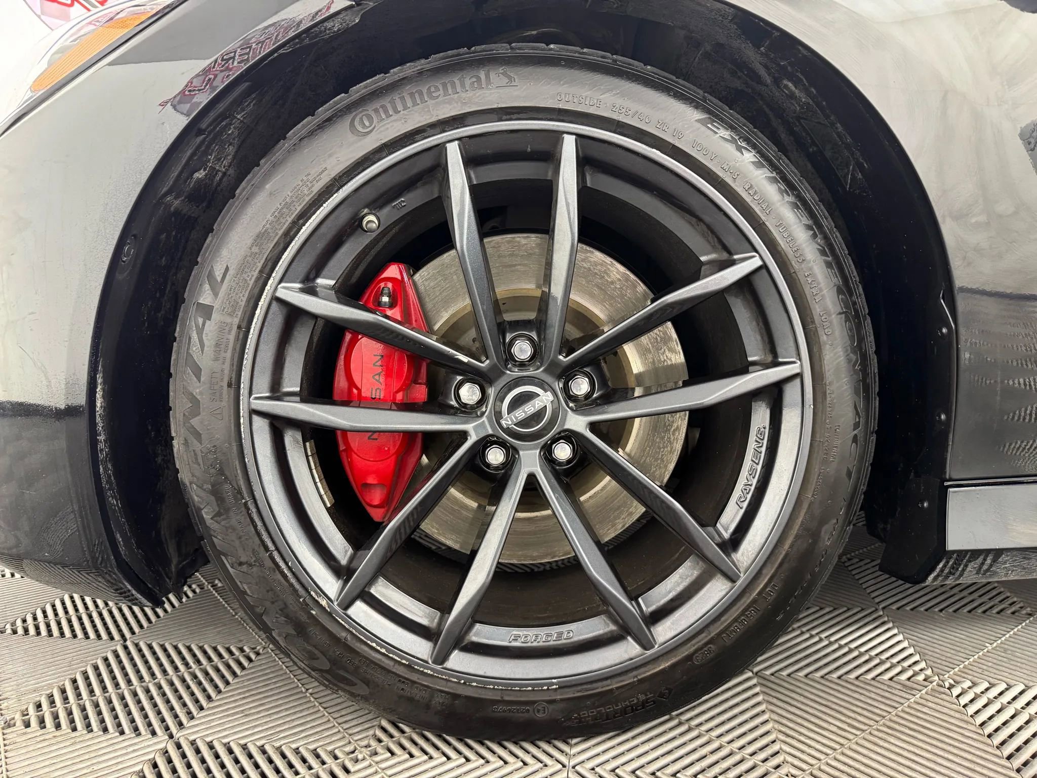 Used 2023 Nissan Z w/ Floor Mat Package (L93) image 35