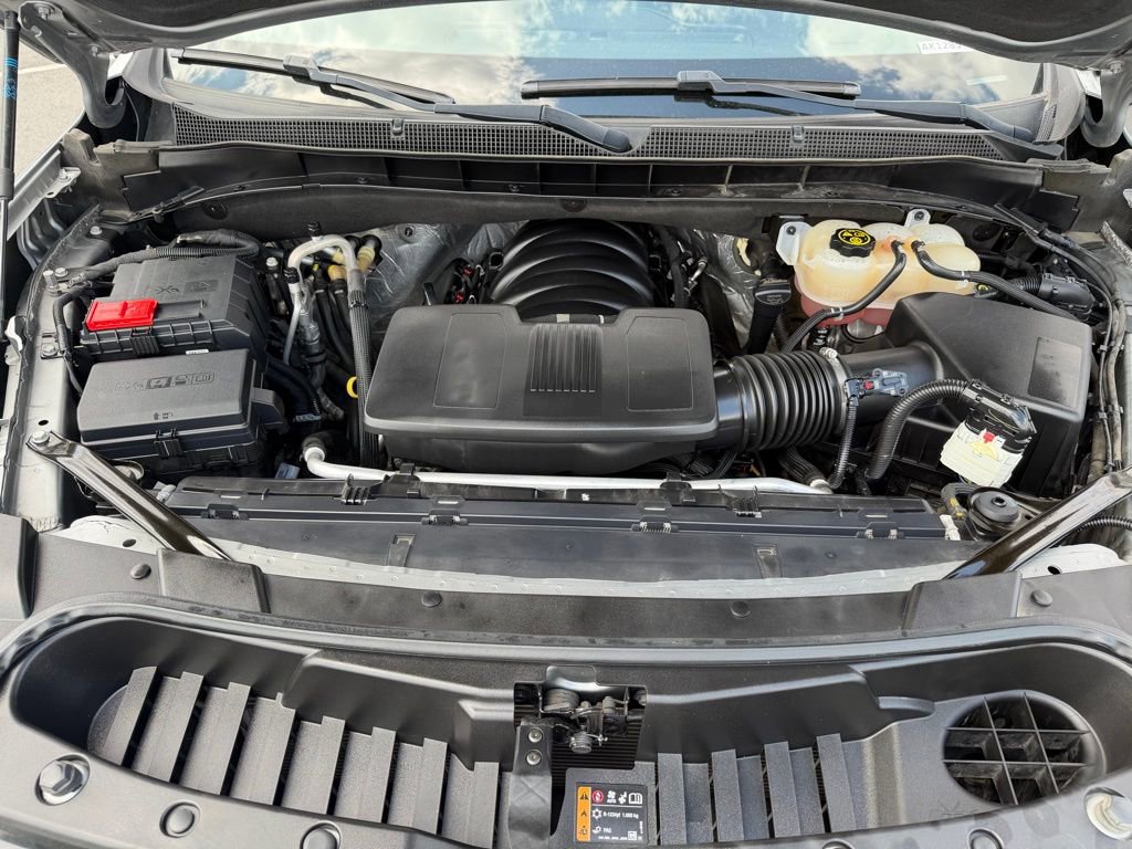 Used 2023 Chevrolet Tahoe Premier AWD/4WD image 33