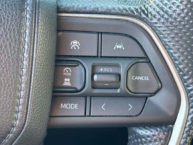 Used 2024 Toyota Tacoma SR5 AWD/4WD image 40