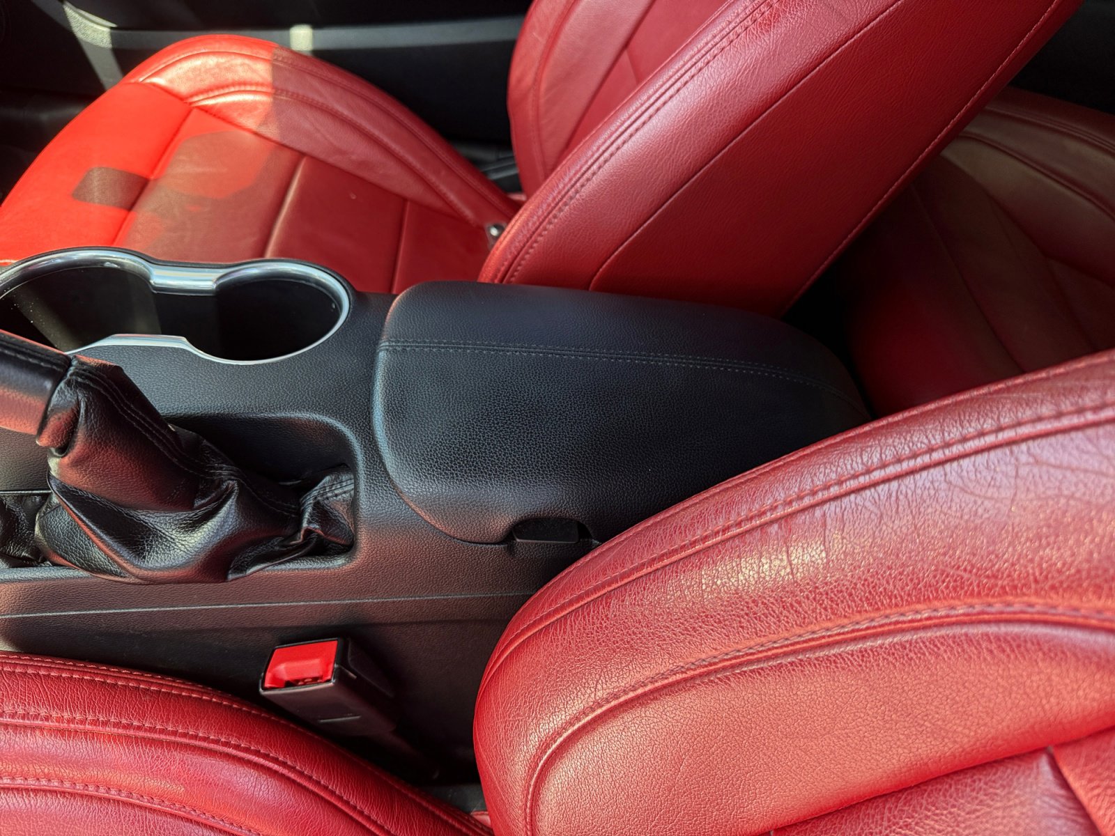 Used 2018 Ford Mustang GT w/ GT Performance Package image 14