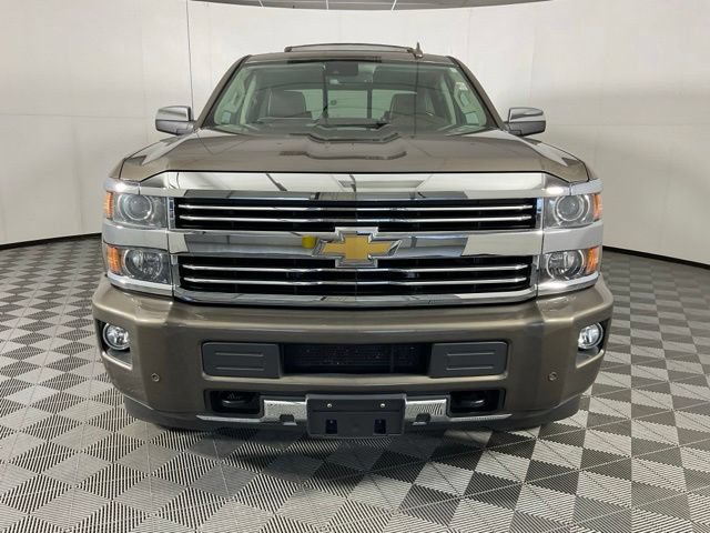 Used 2015 Chevrolet Silverado 2500 High Country w/ Duramax Plus Package AWD/4WD image 2