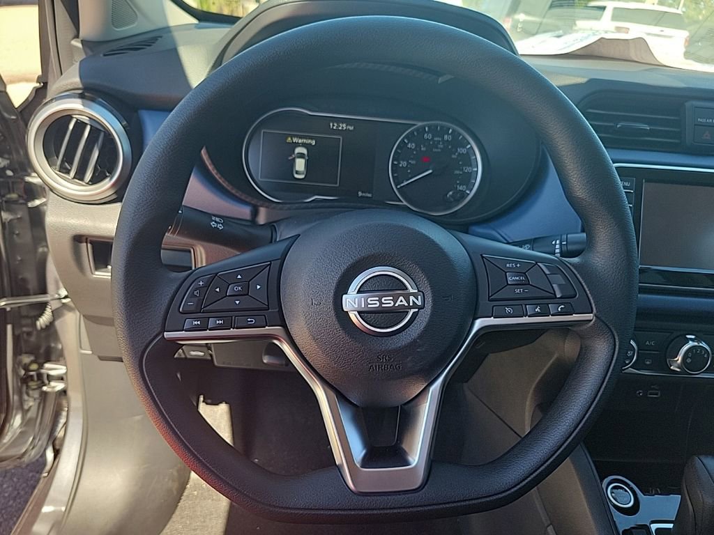 New 2025 Nissan Versa SV w/ Trunk Package image 22