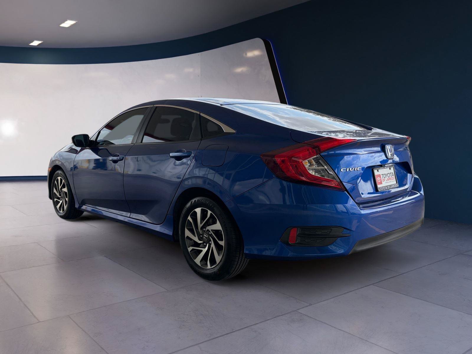 Used 2016 Honda Civic EX image 3