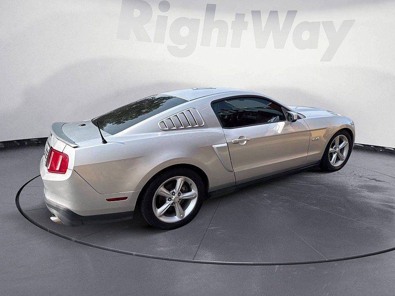 Used 2011 Ford Mustang GT Premium w/ GT Coupe Accessory Pkg 1 RWD image 5