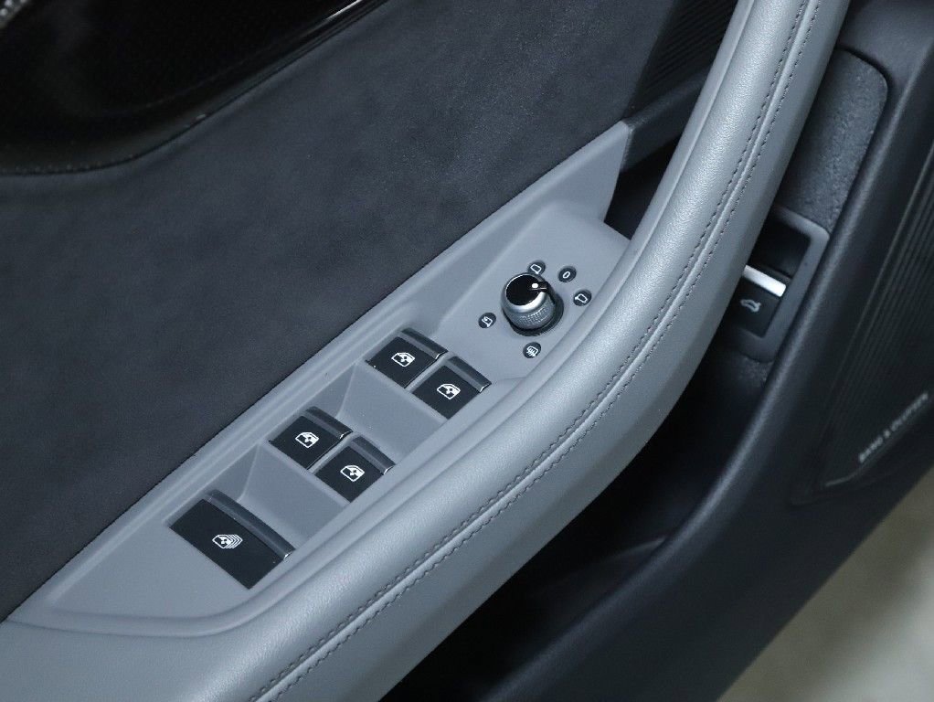 Used 2023 Audi S5 Premium Plus w/ Premium Plus Package AWD/4WD image 16